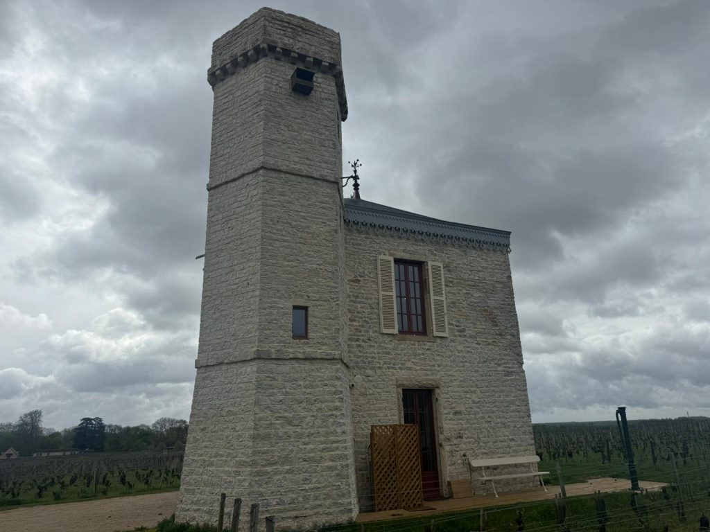 Ravalement de facade de la tour vougeot - partie 2