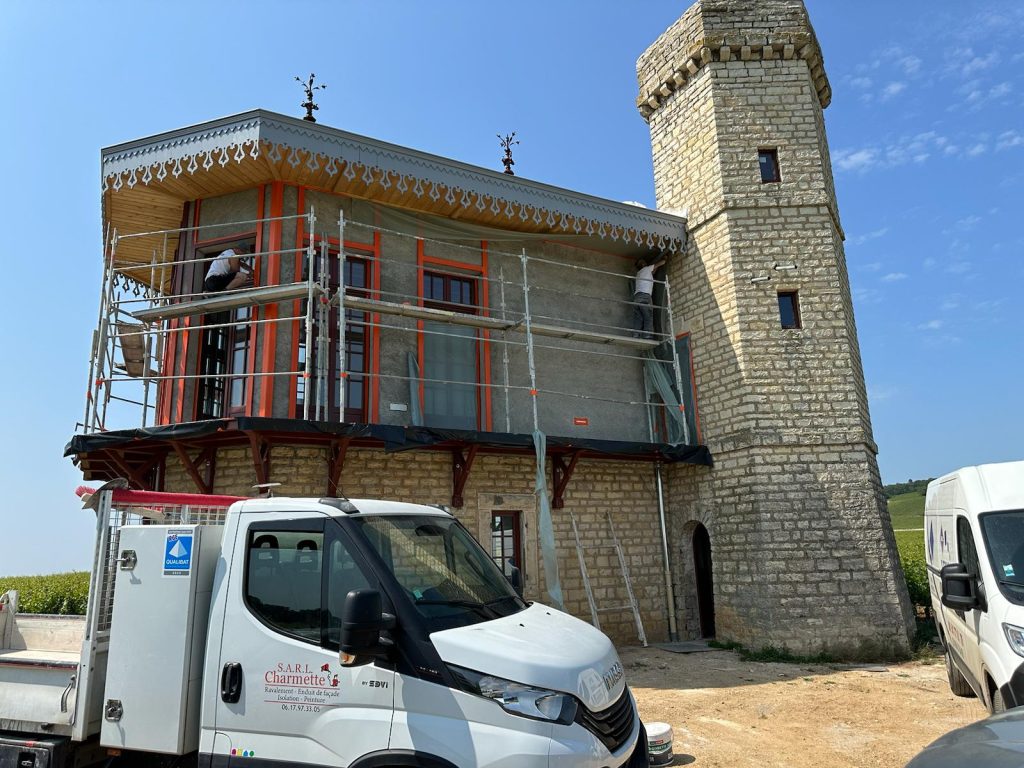 Ravalement de facade de la tour vougeot - partie 2