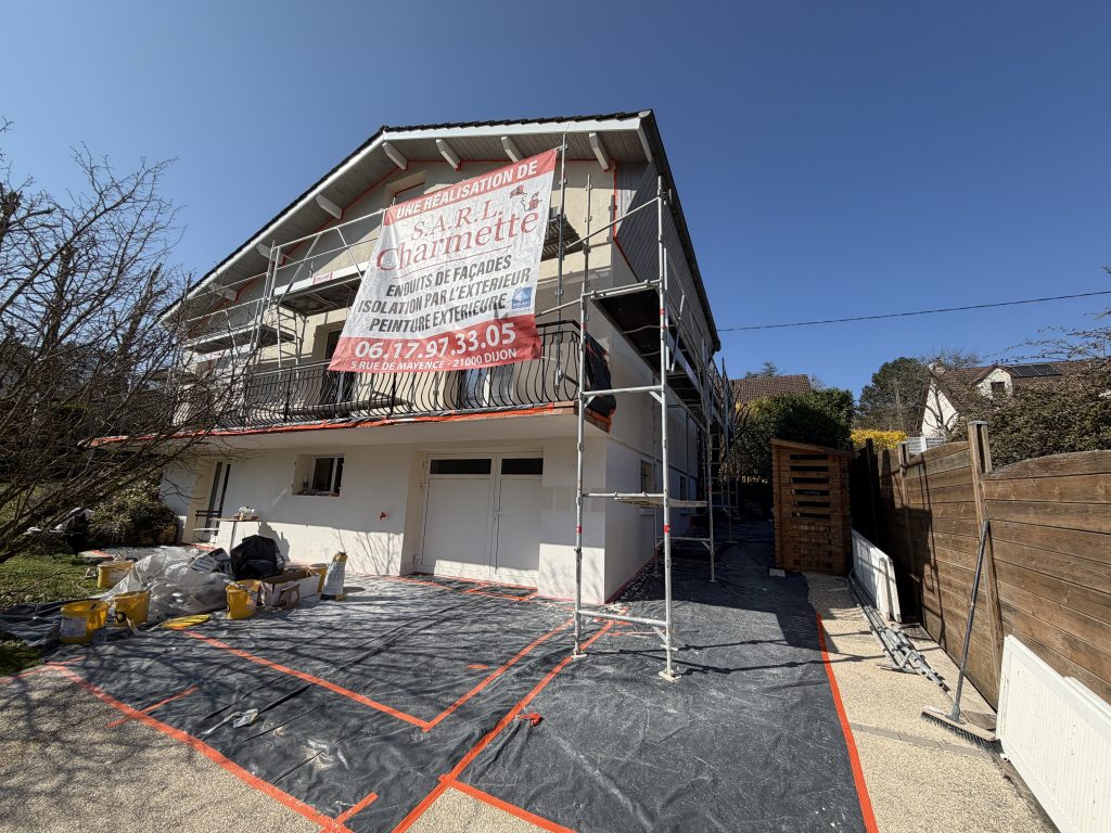 ravalement de facade velars sur ouche