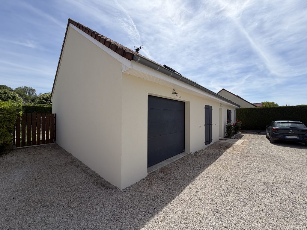 Ravalement de facade longecourt en plaine