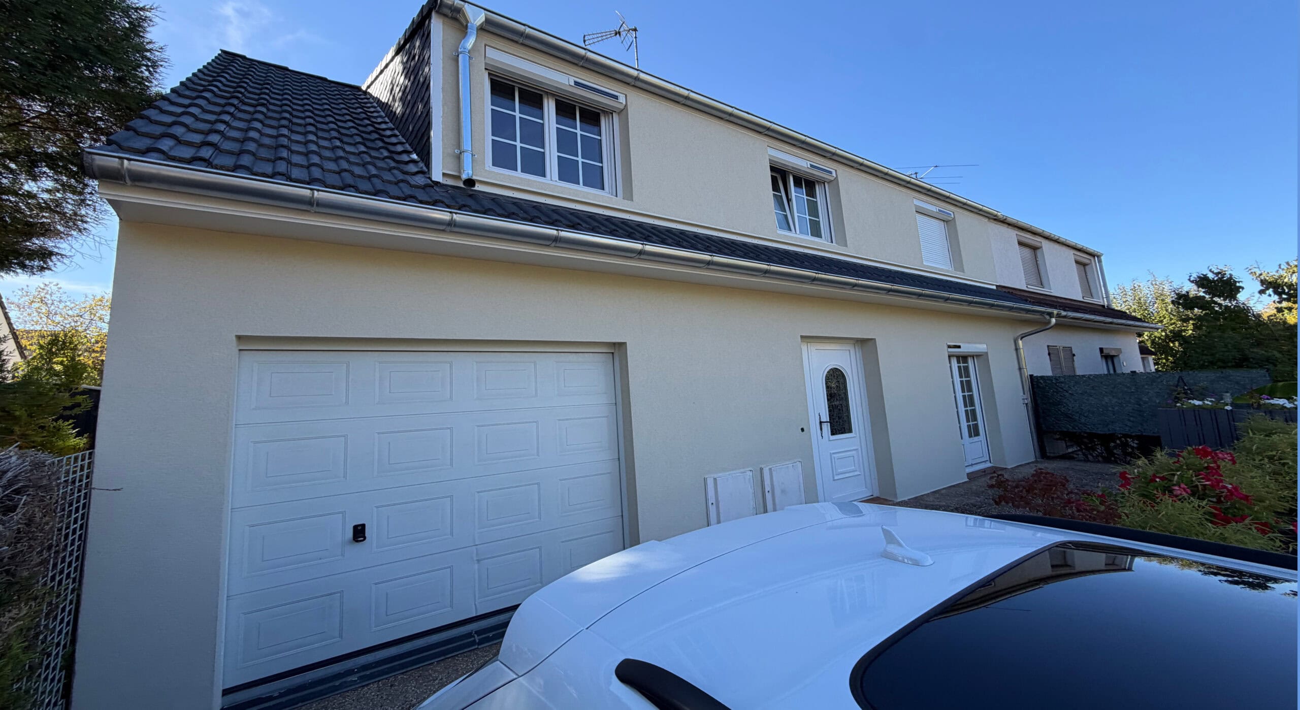 Façade rénovée à Quetigny avec enduit siloxané
